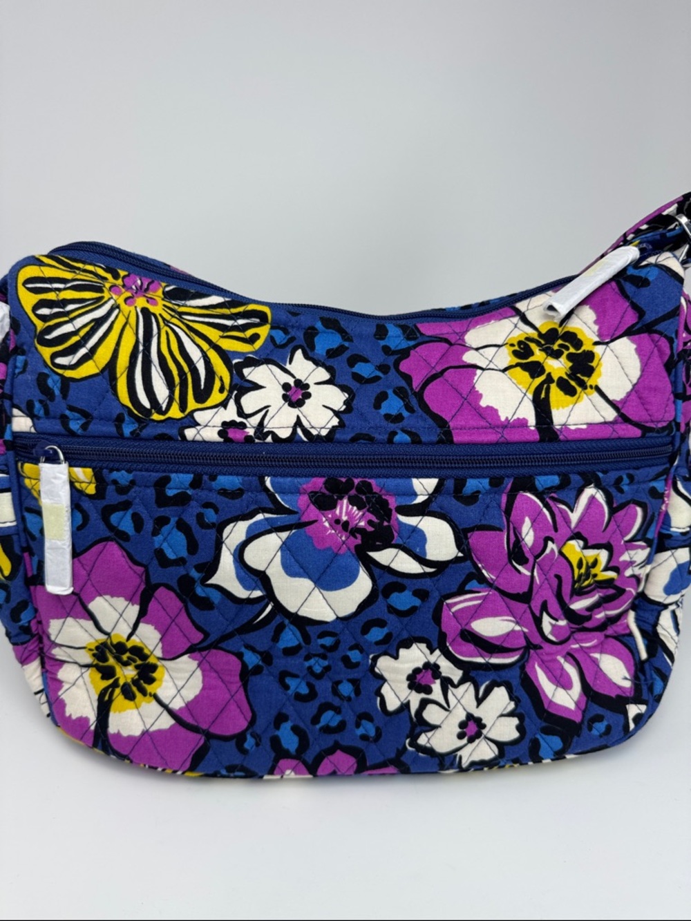 Vera Bradley Quilted Crossbody African Violet Retired - Picture 3 of 10